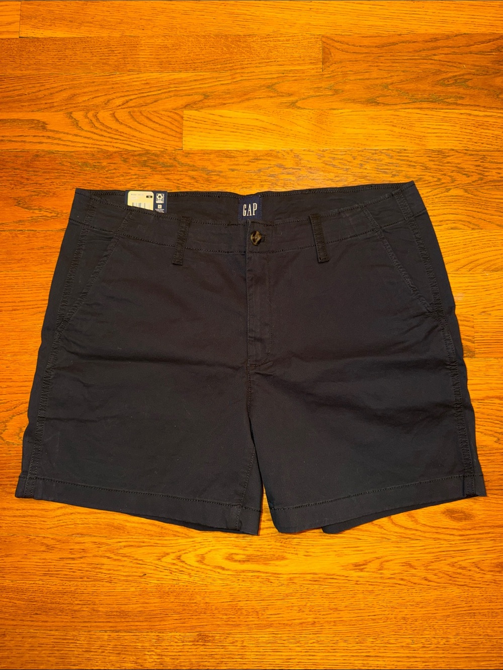 GAP Women’s Classic Midrise Chino Shorts - True Black